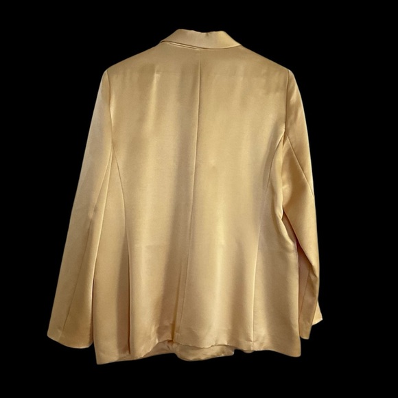 NWOT MANGO Selection Cream Satin-Finish Suit Blazer Jacket - Picture 11 of 13